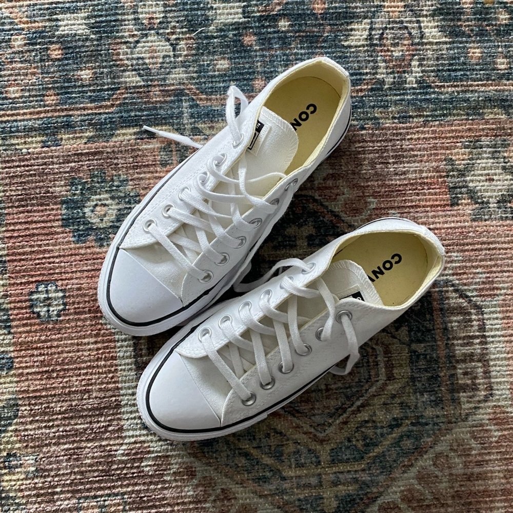 platform chuck taylor’s